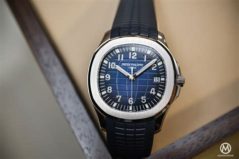 patek philippe aquanaut kautschuk|patek philippe aquanaut jumbo 42mm.